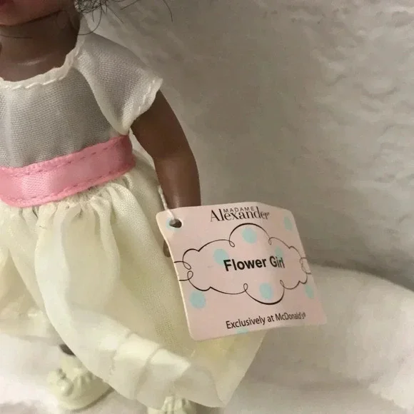 Madame Alexander Flower Girl and Ring Carrier - Picture 3 of 7